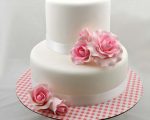 5 mix size single rose pink on cake
